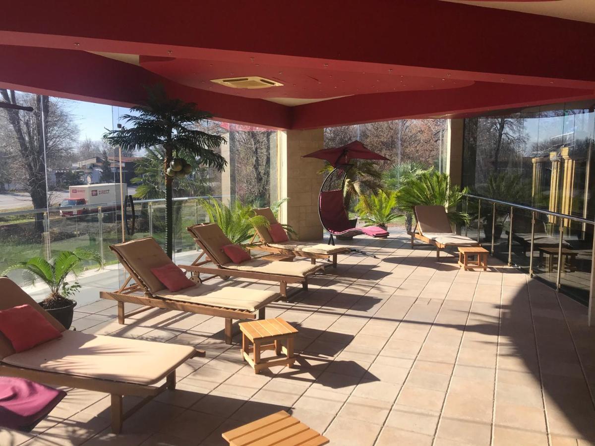 Hotel Cabana Spa & Relax Bar プロヴディフ エクステリア 写真