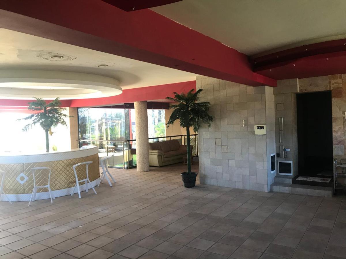 Hotel Cabana Spa & Relax Bar プロヴディフ エクステリア 写真