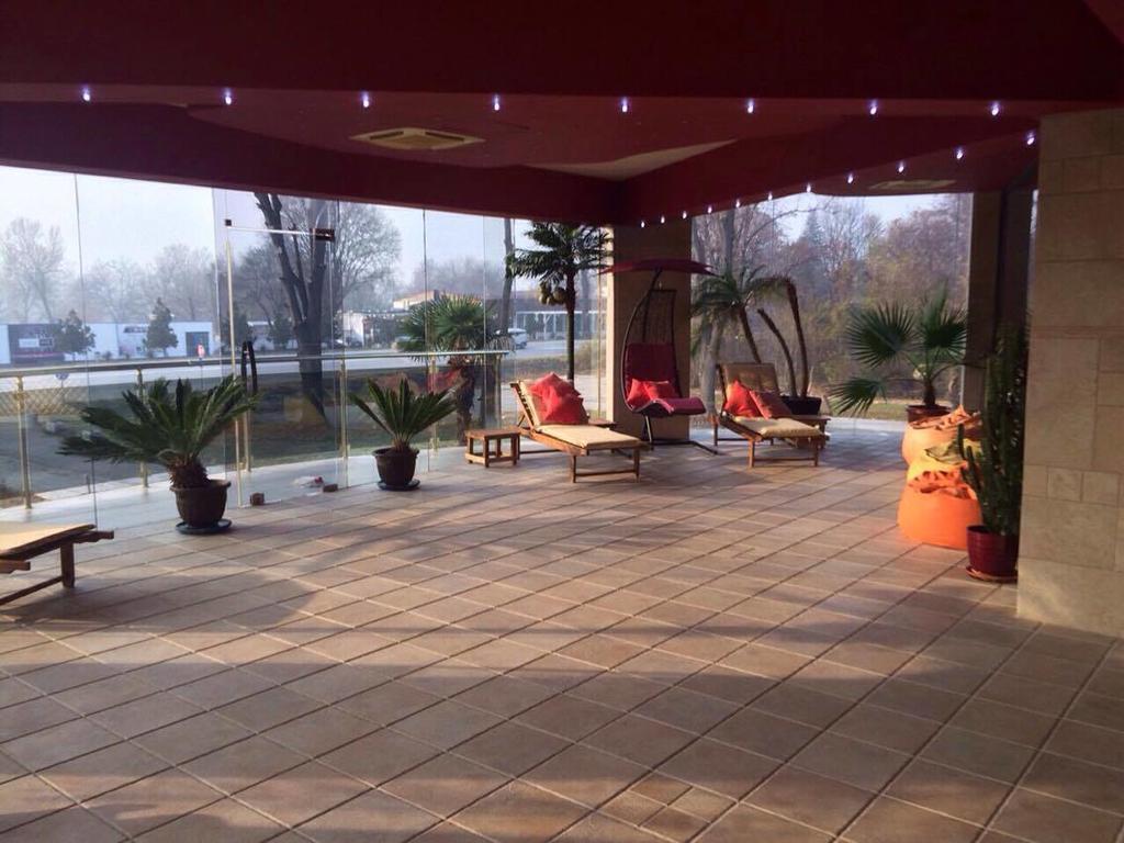 Hotel Cabana Spa & Relax Bar プロヴディフ エクステリア 写真
